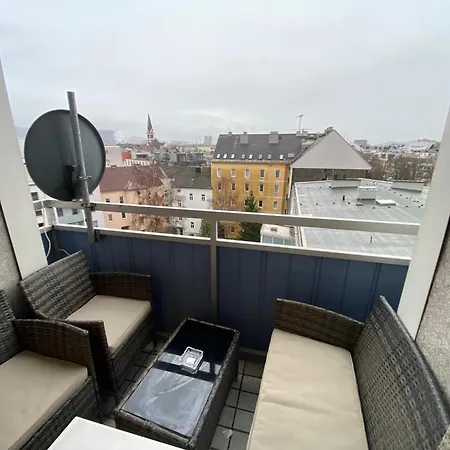 Moderne Naehe Hauptbahnhof Linz